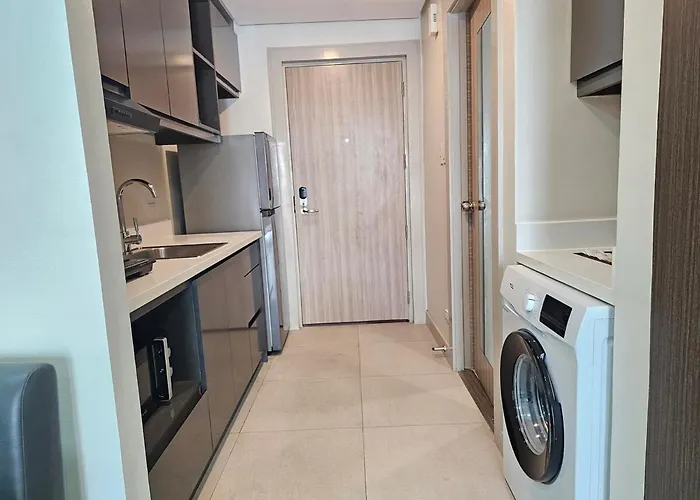 The Residences At Bcct By Ph Cozy Retreat With Hotel-style Comforts And Convenience, Location In Bgc