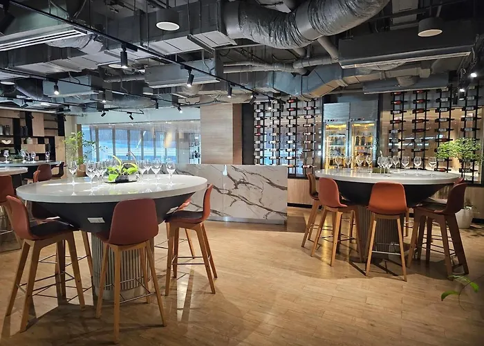 Apartment The Residences At Bcct By Ph Cozy Retreat With Hotel-style Comforts And Convenience, Location In Bgc
